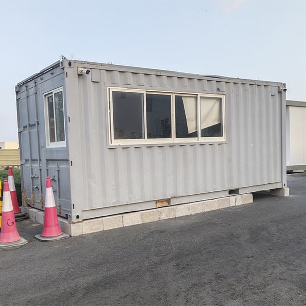 portable classroom trailers can be customized to fit the specific needs of a school or organization